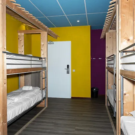 Teleport Szálloda 3*