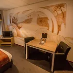 Hotel Teleport - Free Parking Amsterdam