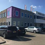 Hotel Teleport - Free Parking 3*