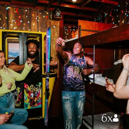 Teleport 3* Amsterdam