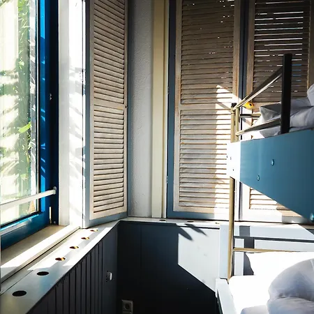 Teleport Hotell