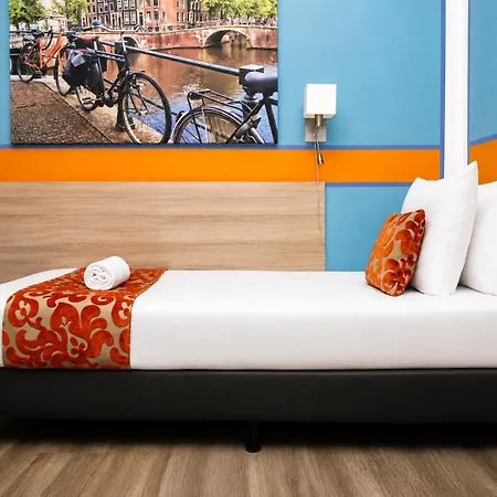 Teleport - Free Parking Hotel Ámsterdam