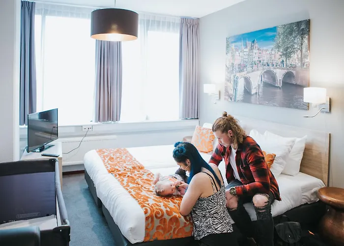 Отель Teleport - Free Parking