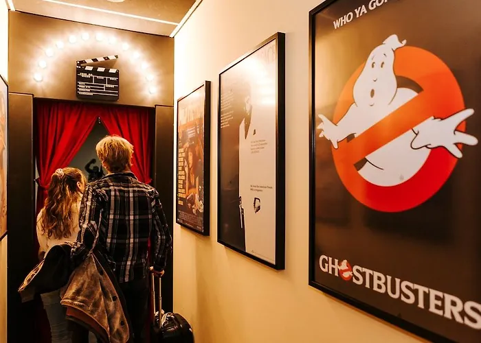 Teleport - Free Parking Отель