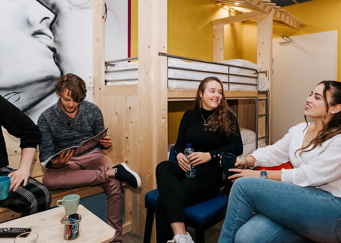 Teleport - Free Parking Отель