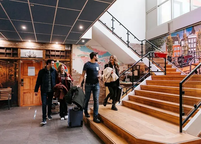 Отель Teleport - Free Parking