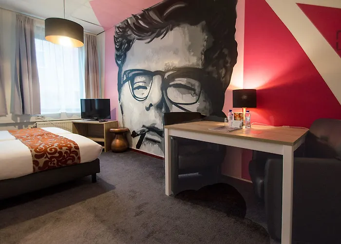 Teleport - Free Parking Отель 3*