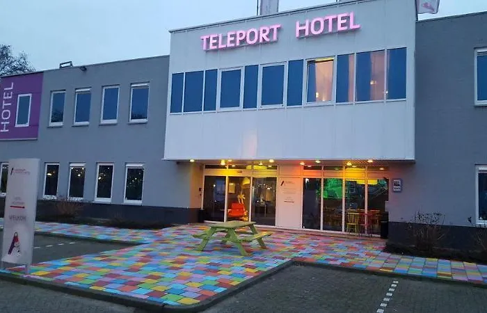 Отель Teleport - Free Parking 3*