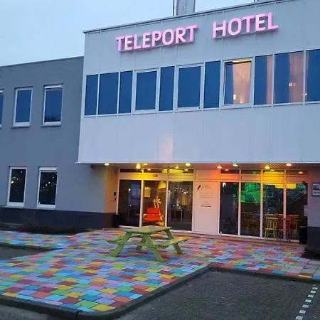 מלון Teleport - Free Parking 3*